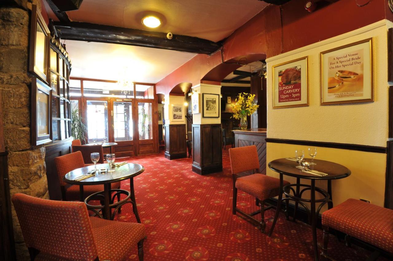 Crown Hotel Brackley Dış mekan fotoğraf